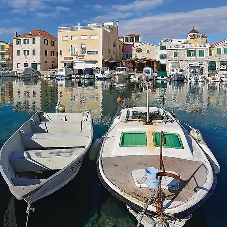 Lovely In Apartman *