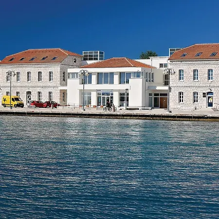 Appartement Luxueux à Avec Vue Sur La Vodice