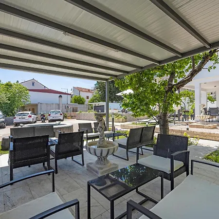 Cozy In With View Apartment Vodice